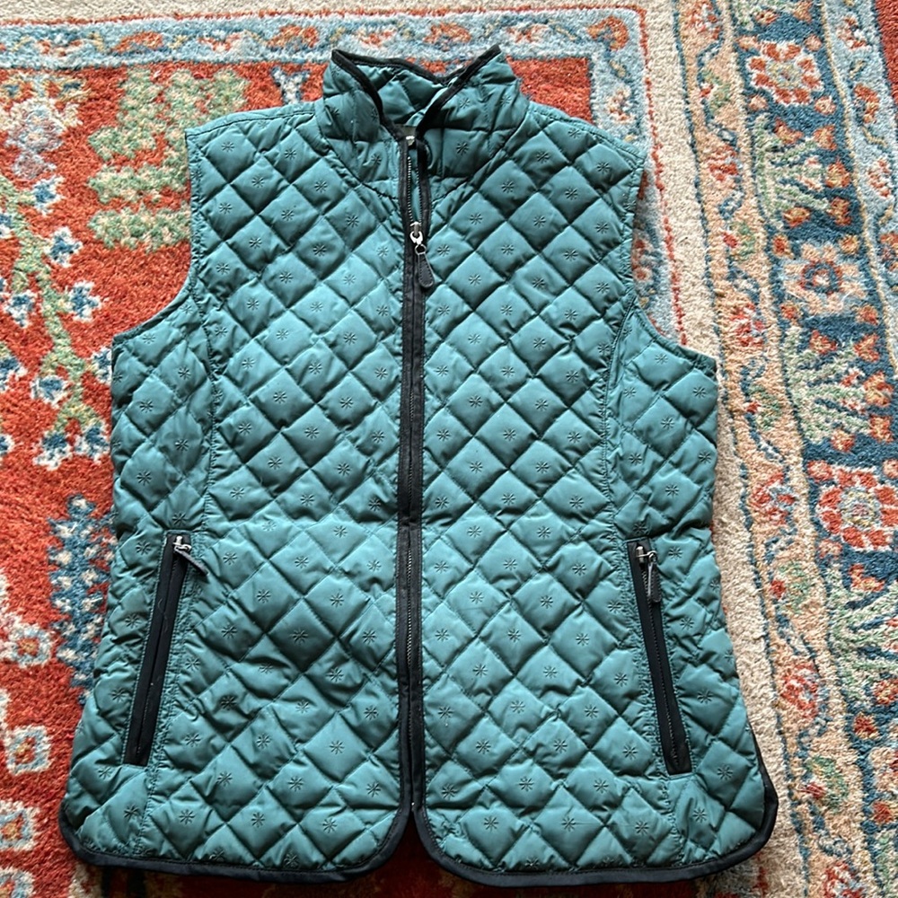 100% goose down Eddie Bauer woman’s vest.